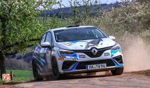 Mehr über den Artikel erfahren Ravenol DMSB Rallye Cup: Spitzentreffen im Hunsrück