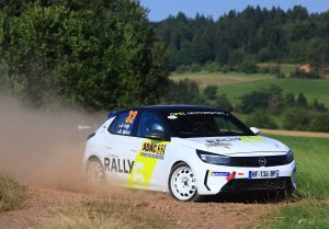 Mehr über den Artikel erfahren Ravenol DMSB Rallye Cup: 135 Teams sorgen für Rekordfeld in der Eifel